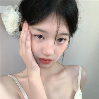 金发大个子